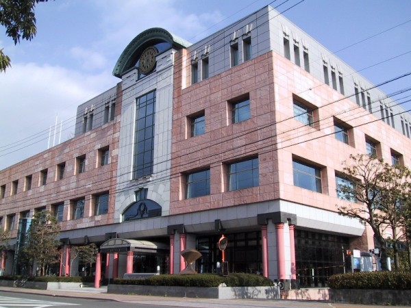 静岡市女性会館の外観