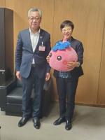 山梨県中央市長　望月智氏の写真
