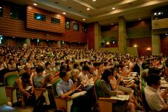 【特別講演　会場内の様子】