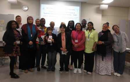 札幌市の取組についての講師との記念写真